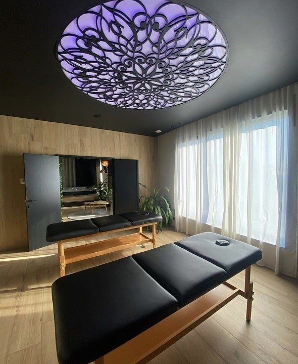 Spa Ebène - Love’nSpa - weekend en amoureux, love rooms avec spa ou jacuzzi privatif3 de Spa Ebène
