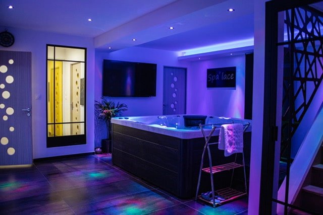 Spalace - Love’nSpa - weekend en amoureux, love rooms avec spa ou jacuzzi privatif2 de Spalace
