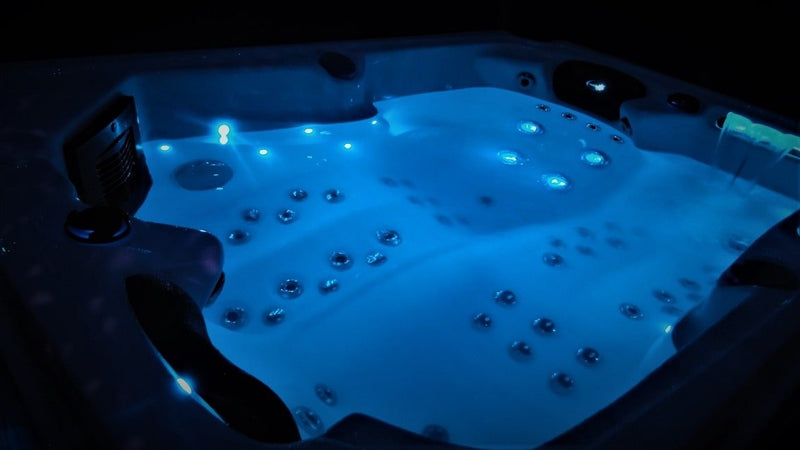 Sparadis - Love’nSpa - weekend en amoureux, love rooms avec spa ou jacuzzi privatif
