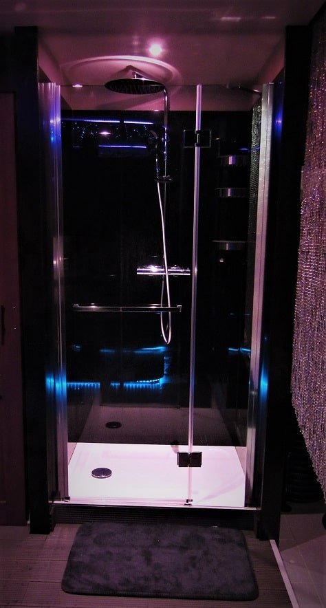 Sparadis - Love’nSpa - weekend en amoureux, love rooms avec spa ou jacuzzi privatif
