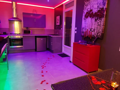 SPAssionnement à la folie - Love’nSpa - weekend en amoureux, love rooms avec spa ou jacuzzi privatif