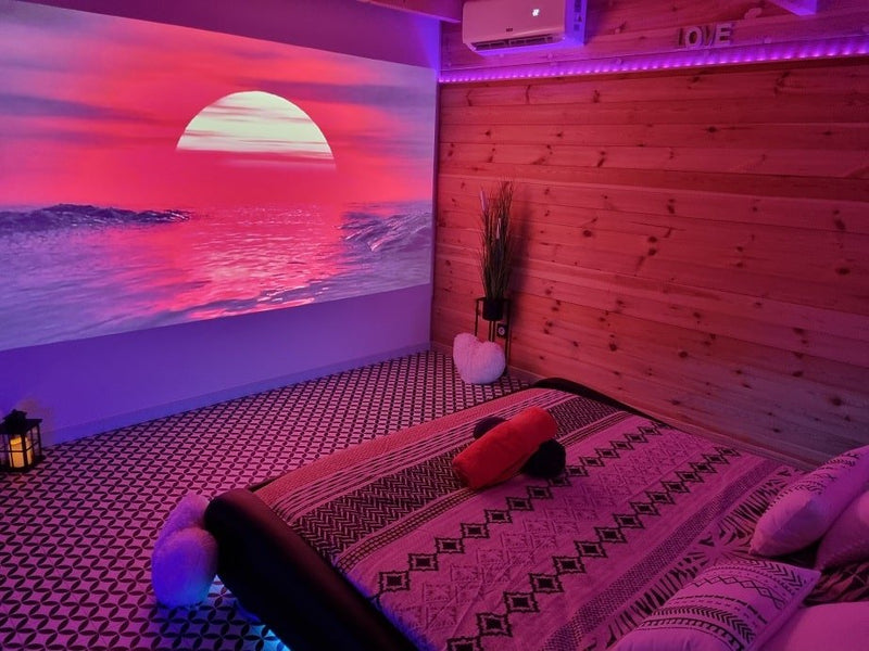 Suite Entre Parentheses - Love’nSpa - weekend en amoureux, love rooms avec spa ou jacuzzi privatif