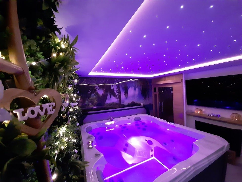 Sweety Spa - Love’nSpa - weekend en amoureux, love rooms avec spa ou jacuzzi privatif1 de Sweety Spa
