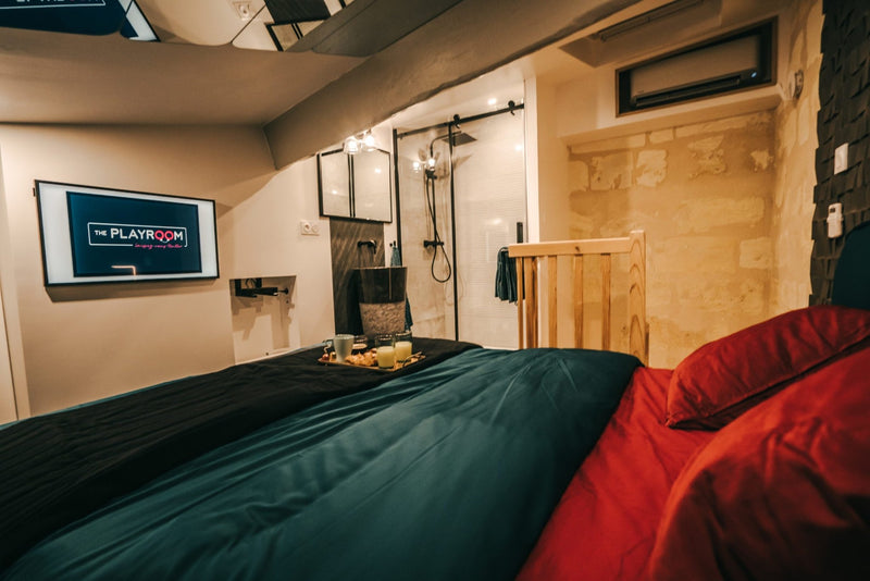 The Playroom - Love’nSpa - weekend en amoureux, love rooms avec spa ou jacuzzi privatif3 de The Playroom
