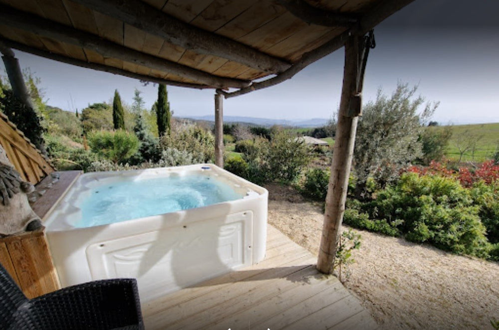 Trésors de Campagne -Maison du Hobbit avec spa privatif - Love’nSpa - weekend en amoureux, love rooms avec spa ou jacuzzi privatif10 de Trésors de Campagne -Maison du Hobbit avec spa privatif
