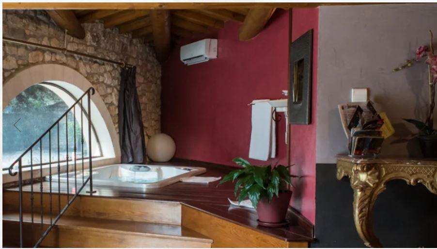 Villa de Jade Spa - Love’nSpa - weekend en amoureux, love rooms avec spa ou jacuzzi privatif1 de Villa de Jade Spa
