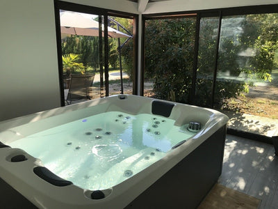 Villa Kiko - Love’nSpa - weekend en amoureux, love rooms avec spa ou jacuzzi privatif