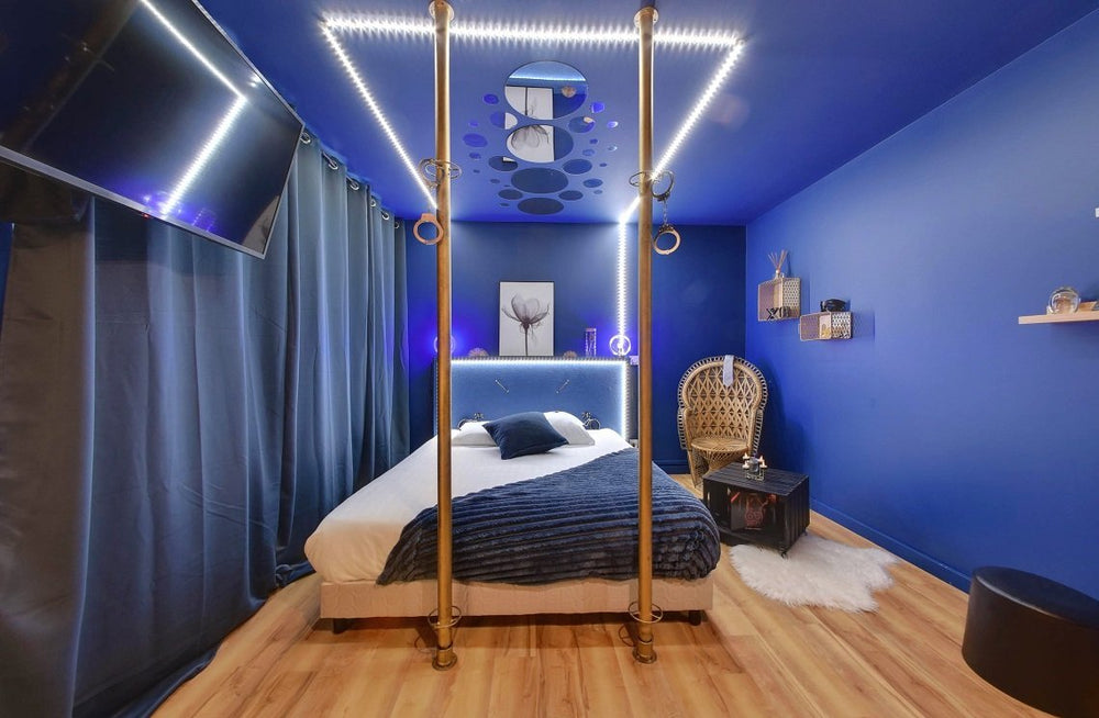 Votre Expérience Insolite - La Suite 50 Nuances - Love’nSpa - weekend en amoureux, love rooms avec spa ou jacuzzi privatif2 de Votre Expérience Insolite - La Suite 50 Nuances
