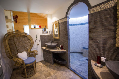 Le Haut Jardin - Le Zen - Love’nSpa - weekend en amoureux, love rooms avec spa ou jacuzzi privatif